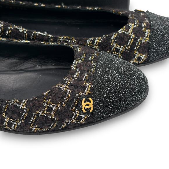 Chanel Tweed Black Gold CC Cap Toe Ballet Flats 38 US 7.5 Box COA Auth Ballerina - Picture 6 of 12